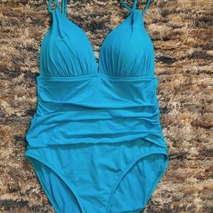 Size 10 women's bathing suit